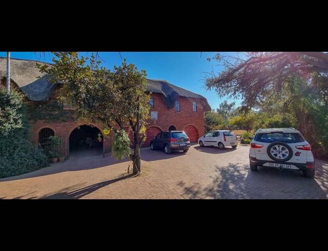 FARM FOR SALE IN MNANDI